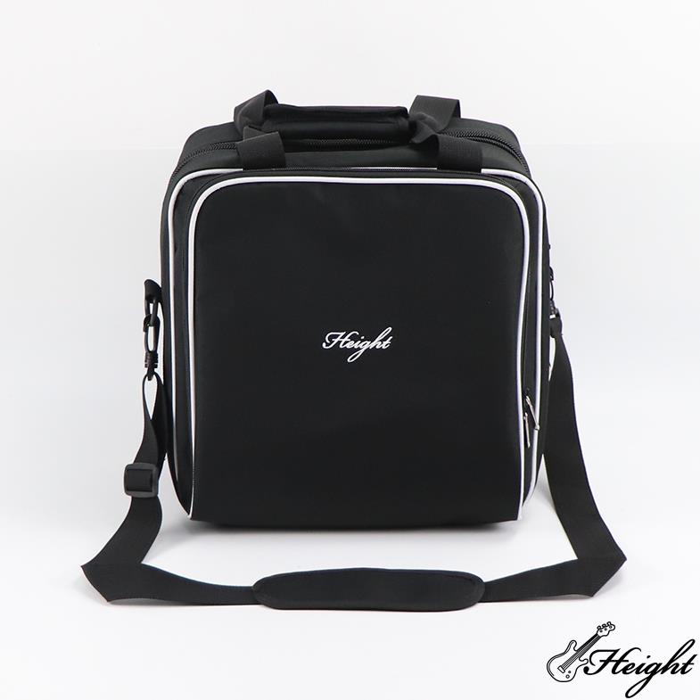 padded board game carrying bag 1